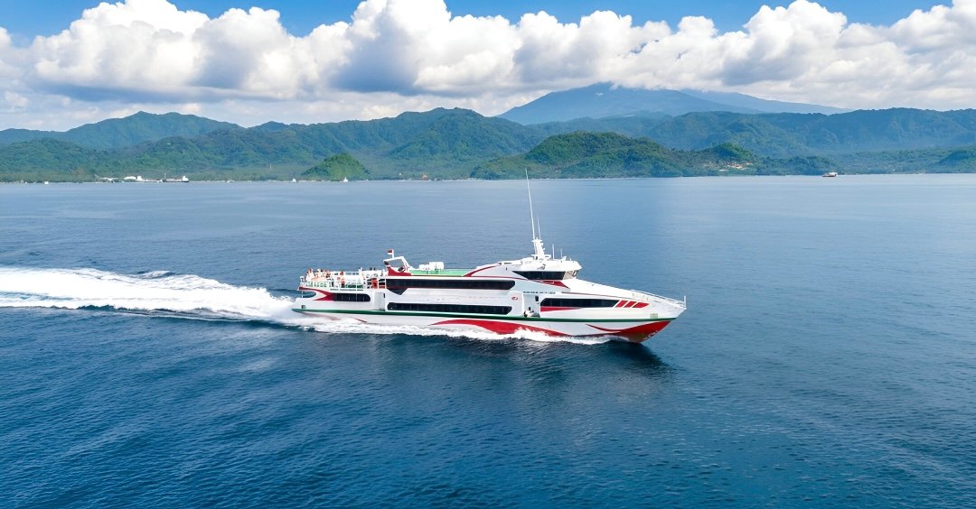 PADANG BAI TO NUSA PENIDA