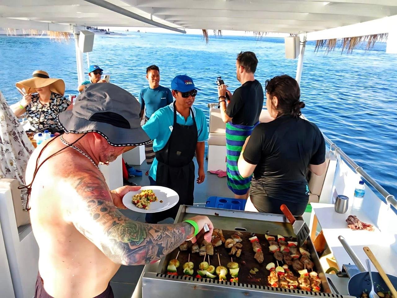 GILI - BBQ DAY CRUISE (THREE ISLANDS)